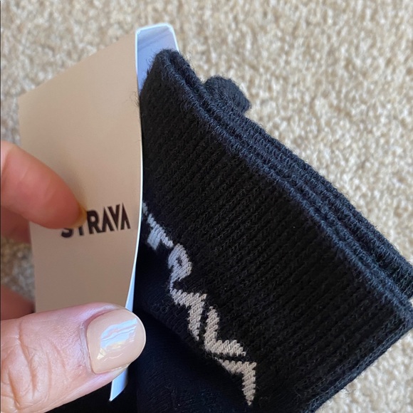 Strava Performance Crew Socks - Picture 2 of 2